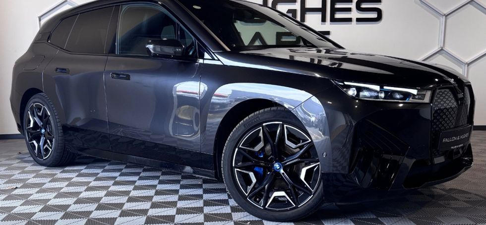 BMW IX 2023