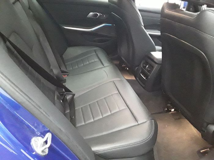 BMW 3 Series 2021