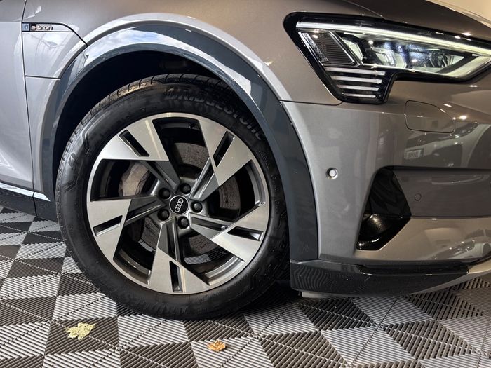 Audi E-Tron 2022