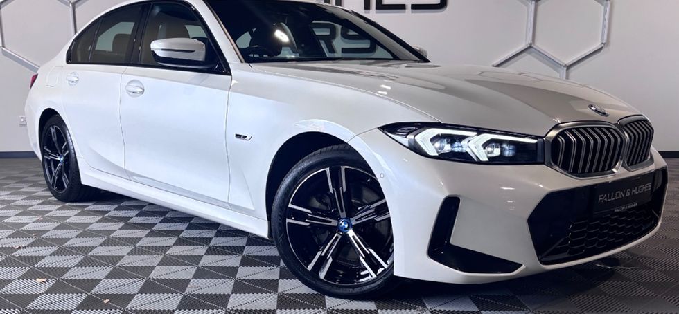 BMW 3 Series 2023