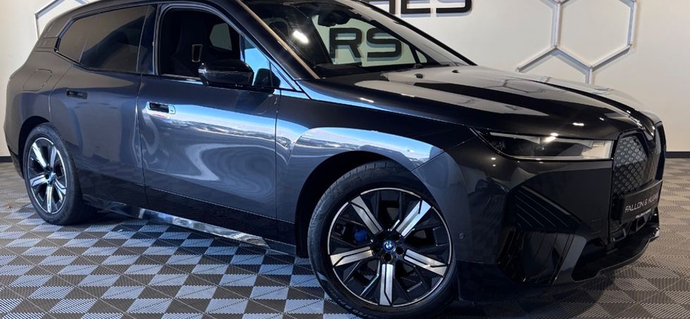 BMW IX 2022