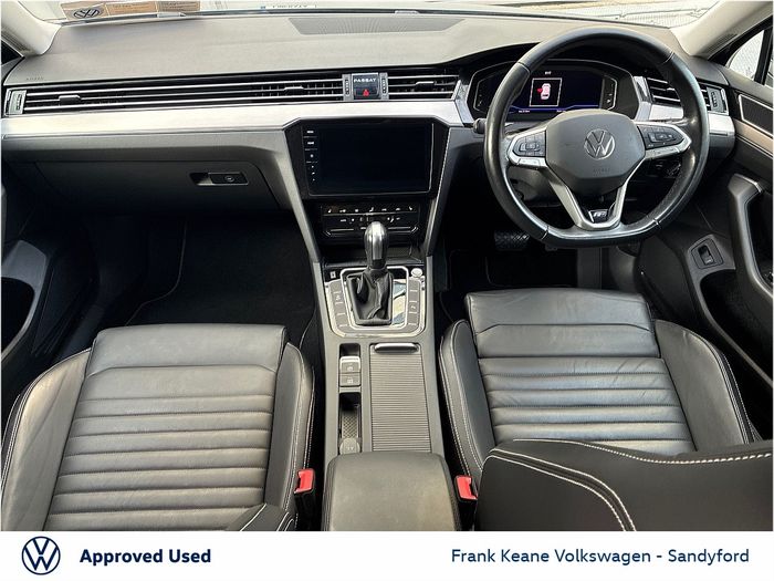 Volkswagen Passat 2021