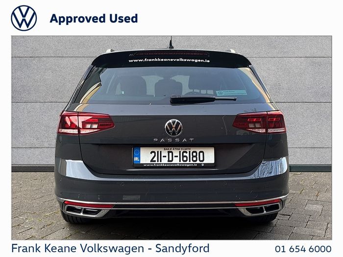 Volkswagen Passat 2021