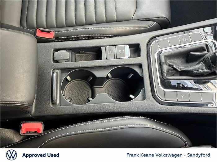 Volkswagen Passat 2021