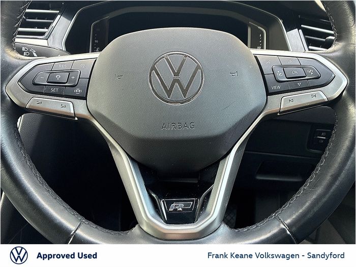 Volkswagen Passat 2021