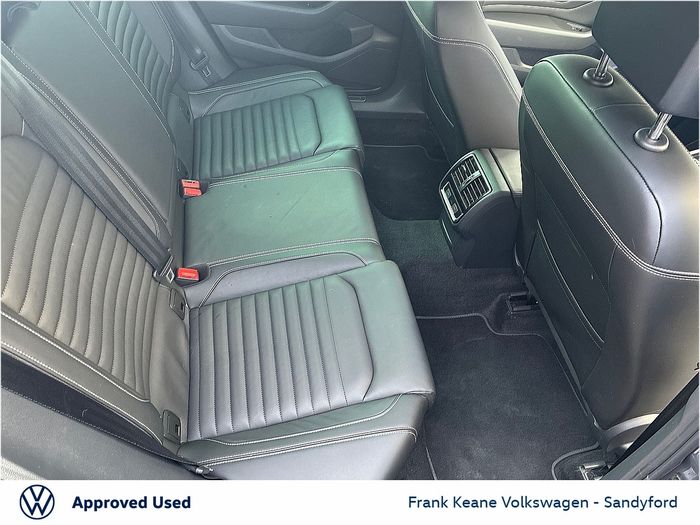 Volkswagen Passat 2021