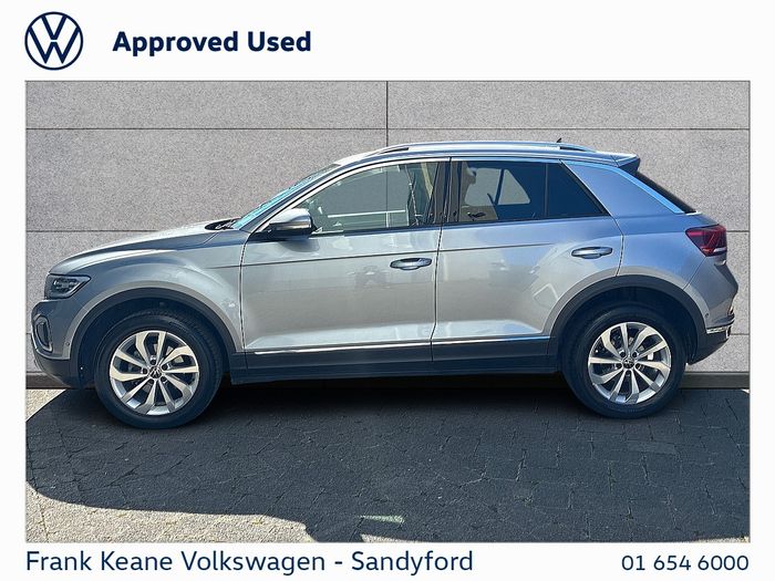 Volkswagen T-Roc 2023