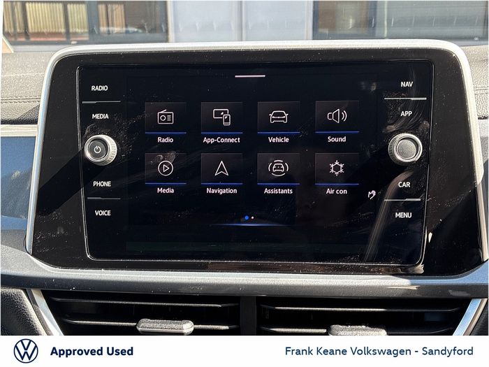 Volkswagen T-Roc 2023