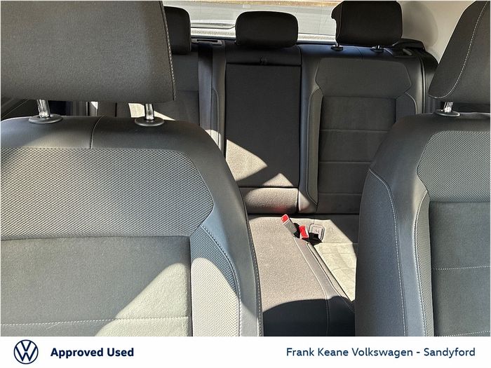 Volkswagen T-Roc 2023