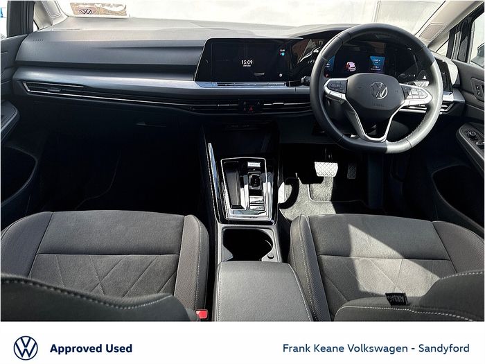 Volkswagen Golf 2024