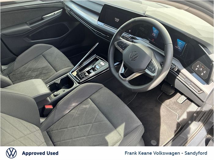 Volkswagen Golf 2024