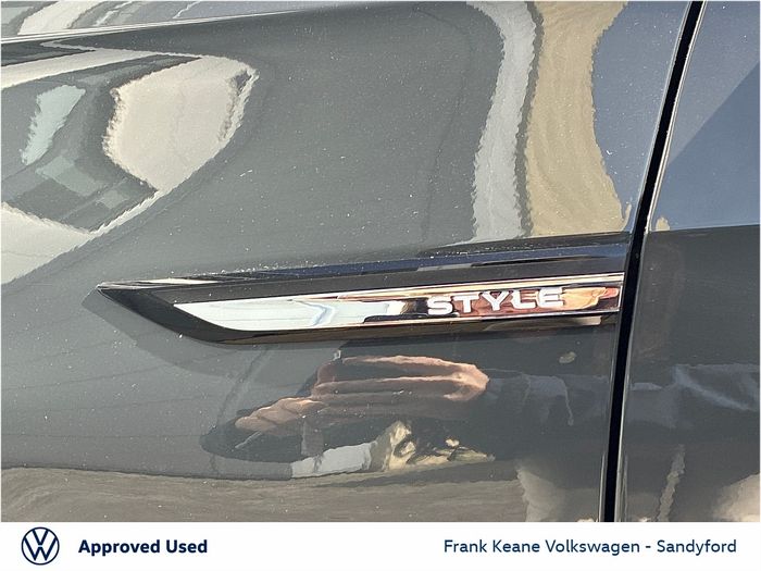 Volkswagen Golf 2024