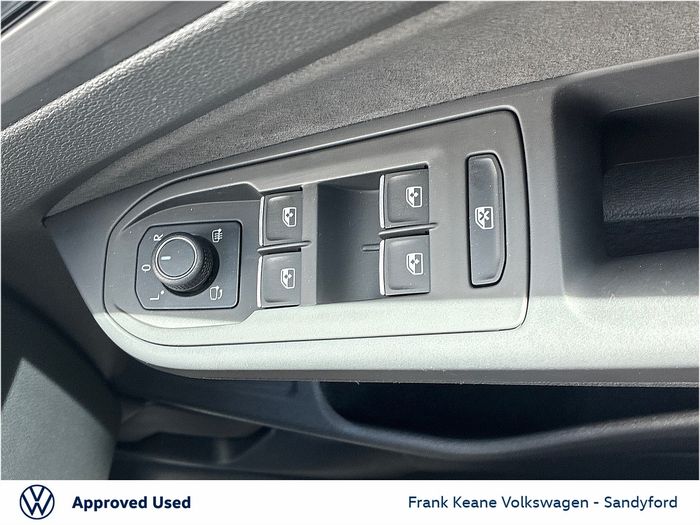 Volkswagen Golf 2024