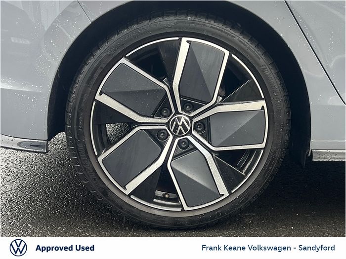 Volkswagen Golf 2025