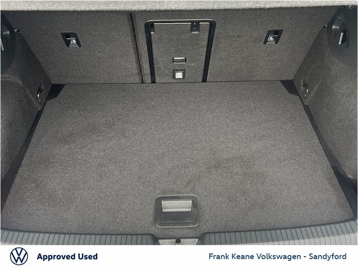 Volkswagen Golf 2025