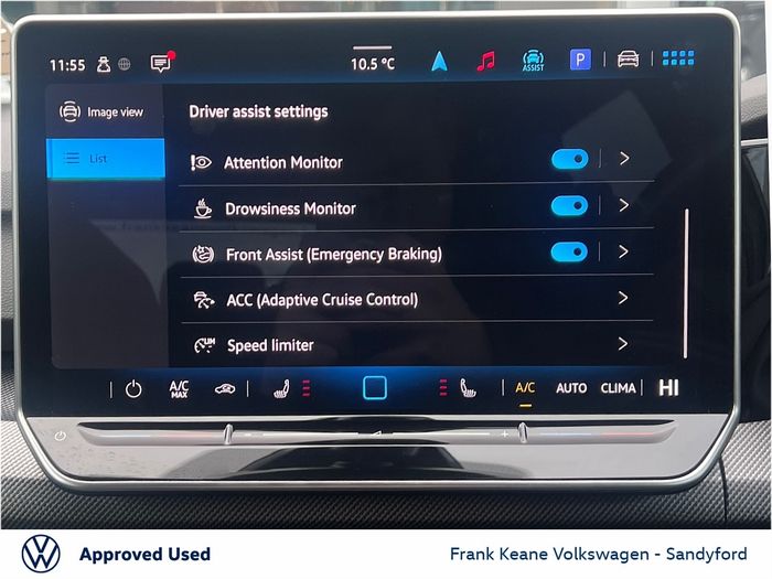 Volkswagen Golf 2025