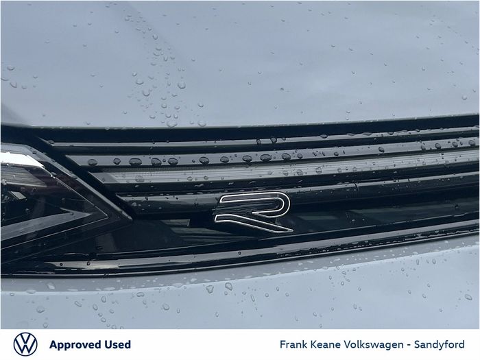 Volkswagen Golf 2025