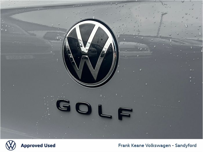 Volkswagen Golf 2025