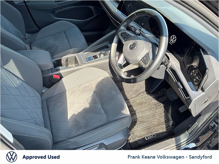 Volkswagen Golf 2022
