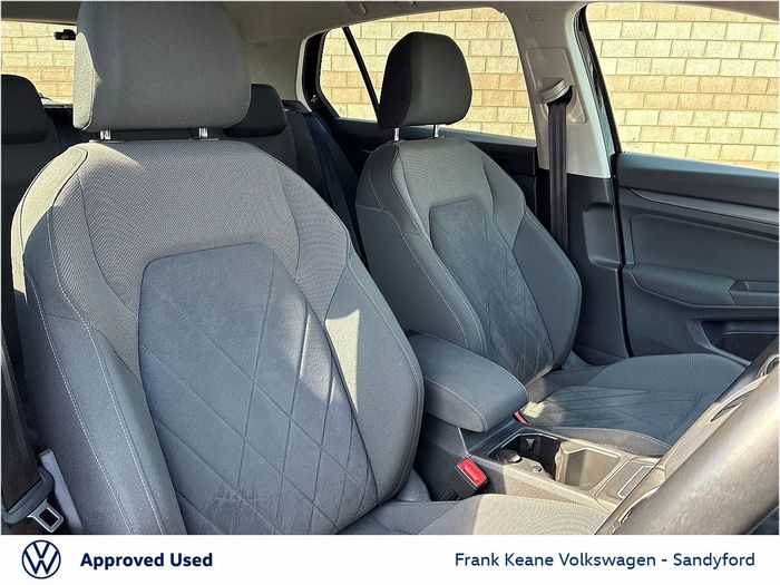 Volkswagen Golf 2022