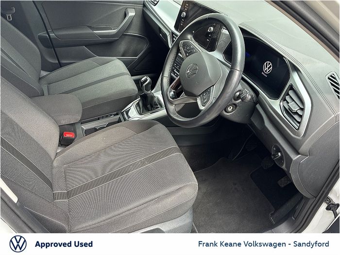 Volkswagen T-Roc 2023