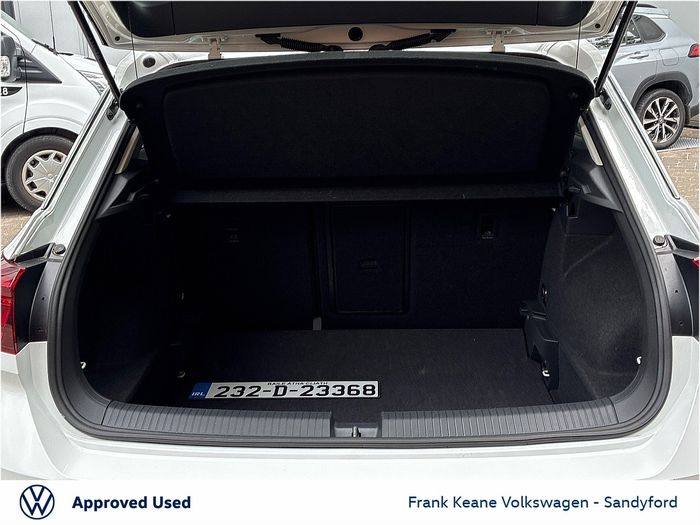 Volkswagen T-Roc 2023
