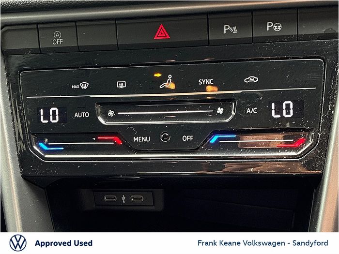 Volkswagen T-Roc 2023