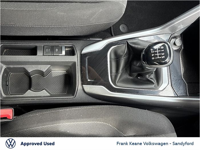 Volkswagen T-Roc 2023