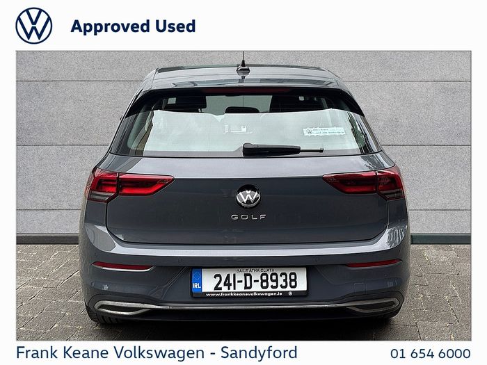 Volkswagen Golf 2024