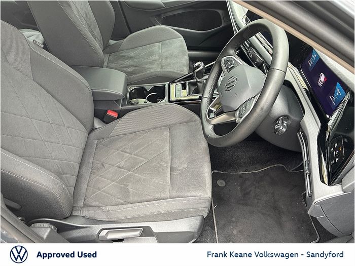 Volkswagen Golf 2024