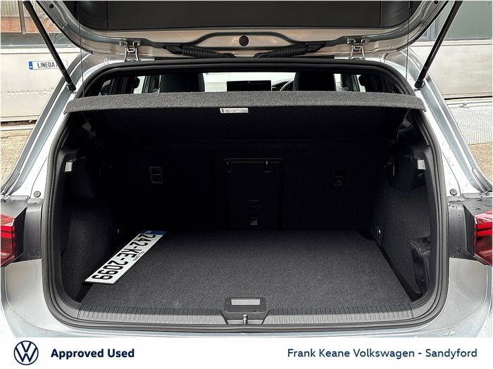 Volkswagen Golf 2024