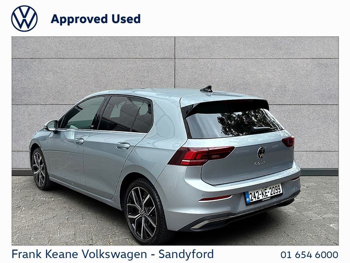 Volkswagen Golf 2024