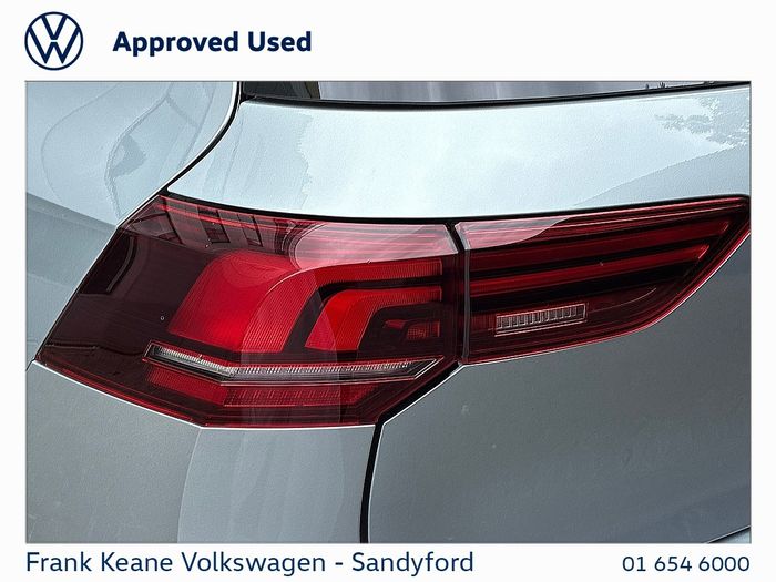 Volkswagen Golf 2024