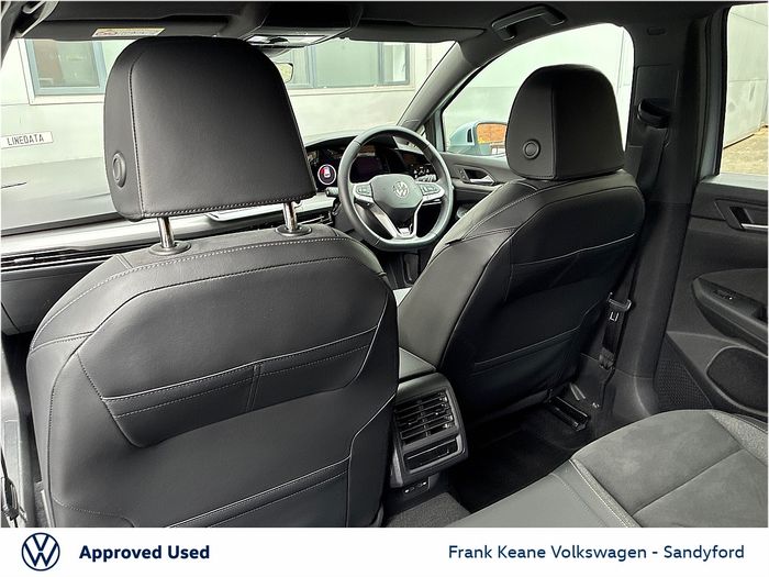 Volkswagen Golf 2024