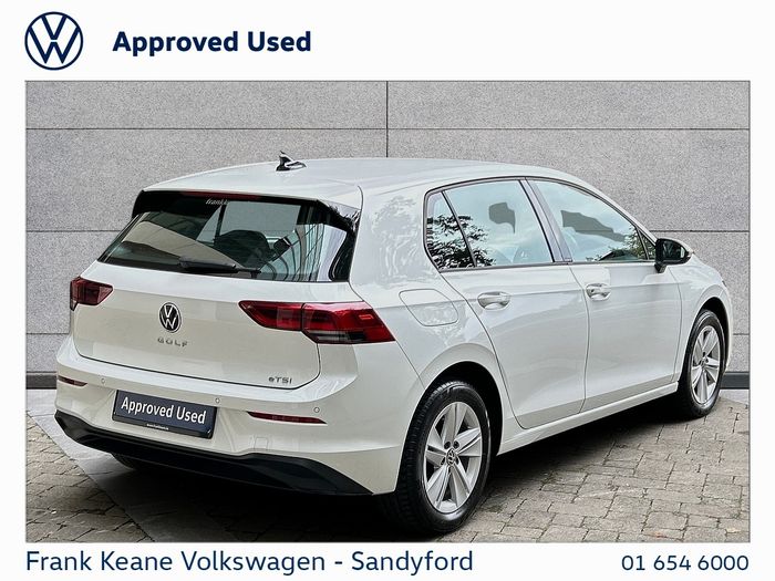 Volkswagen Golf 2024