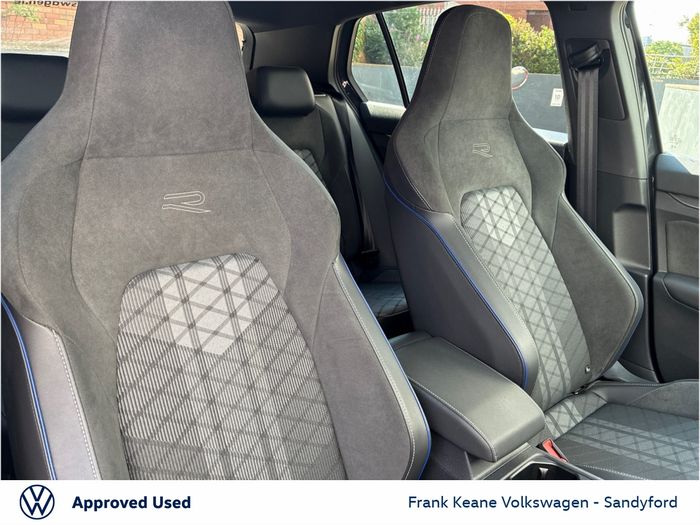 Volkswagen Golf 2026