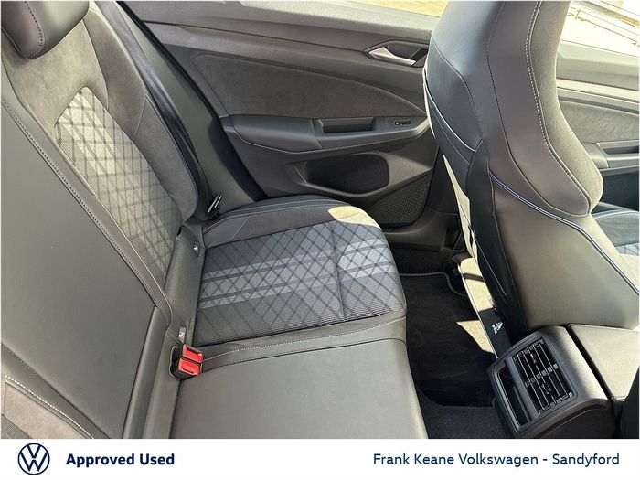 Volkswagen Golf 2026