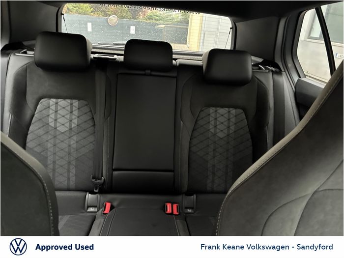 Volkswagen Golf 2026