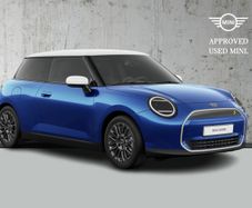 MINI HATCH 2026