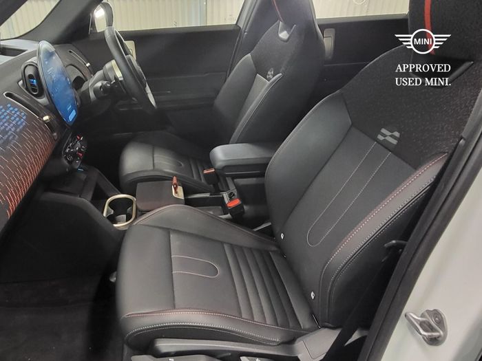 MINI COUNTRYMAN 2025
