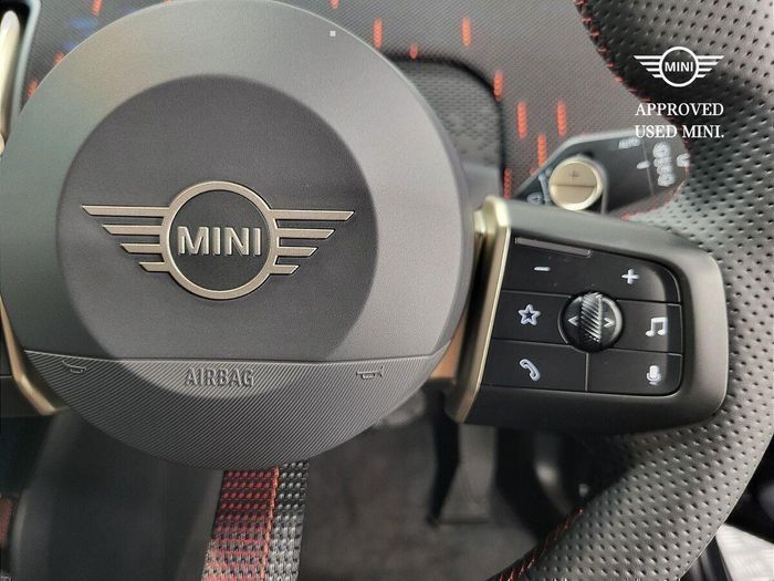 MINI COUNTRYMAN 2025