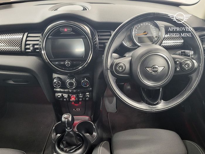 MINI Cooper 2019