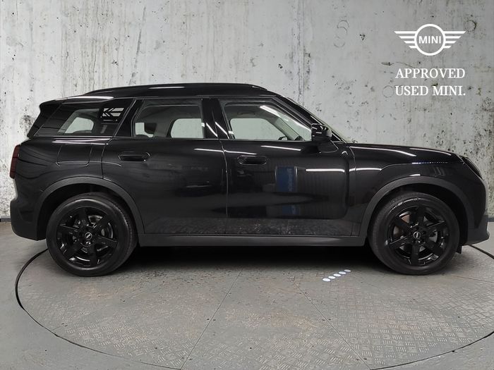 MINI COUNTRYMAN 2024