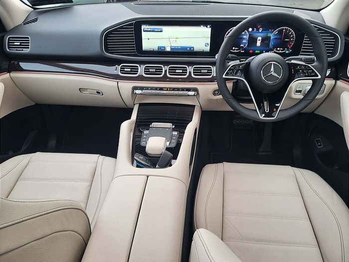 Mercedes-Benz GLE-Class 2026