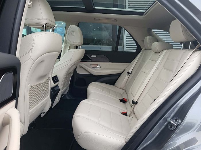 Mercedes-Benz GLE-Class 2026