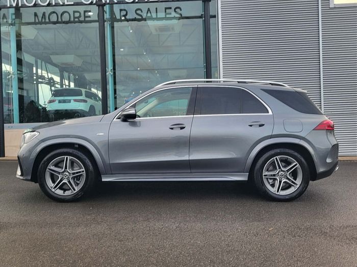 Mercedes-Benz GLE-Class 2026
