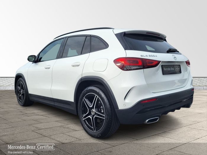 Mercedes-Benz GLA Class 2023