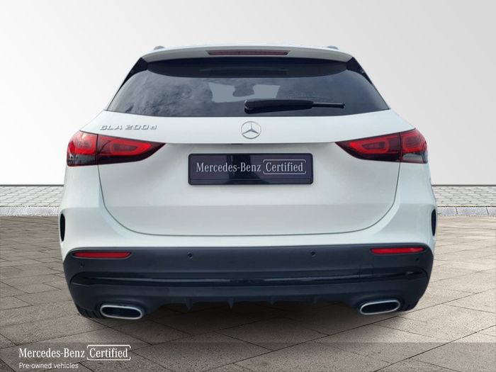 Mercedes-Benz GLA Class 2023