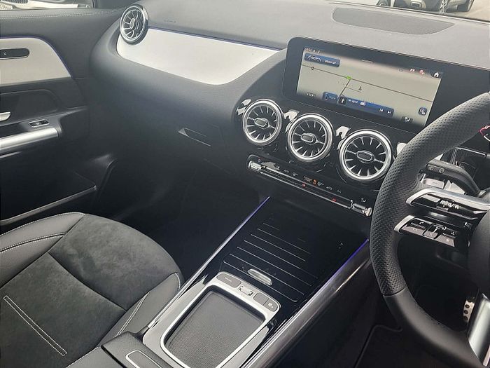 Mercedes-Benz GLA Class 2026