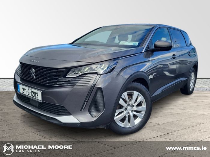 Peugeot 5008 2021